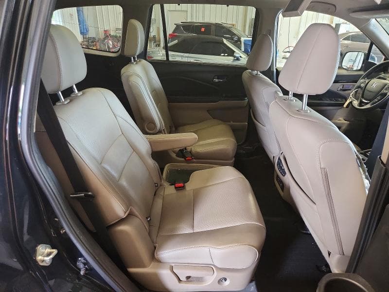 2018 HONDA PILOT ELITE 11