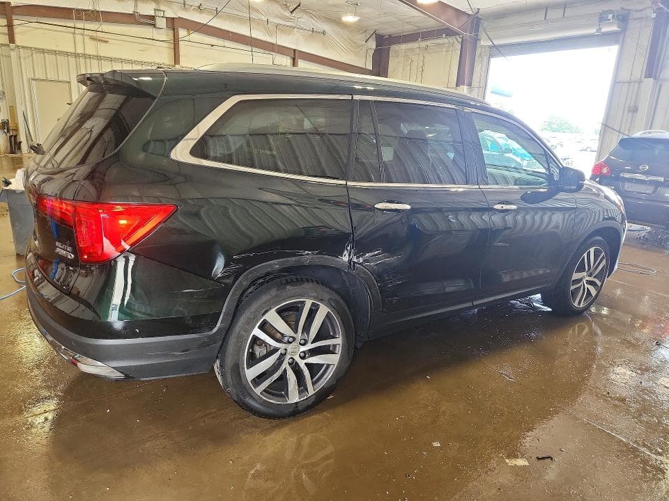 2018 HONDA PILOT ELITE 3
