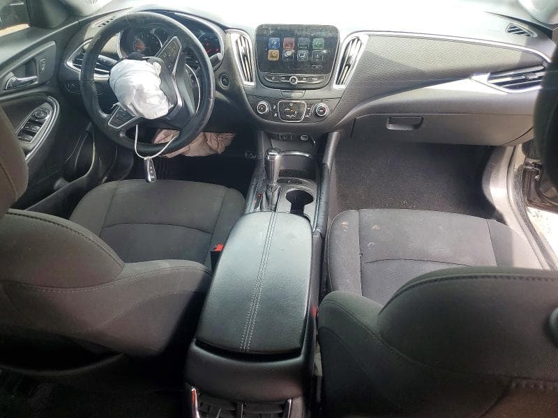 2018 CHEVROLET MALIBU LT LT 8