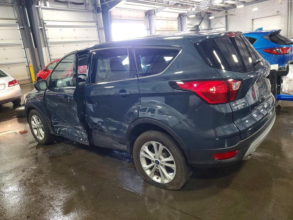 2019 FORD ESCAPE SE SE 2