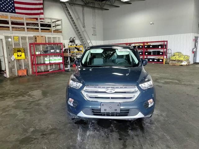 2019 FORD ESCAPE SE SE 13