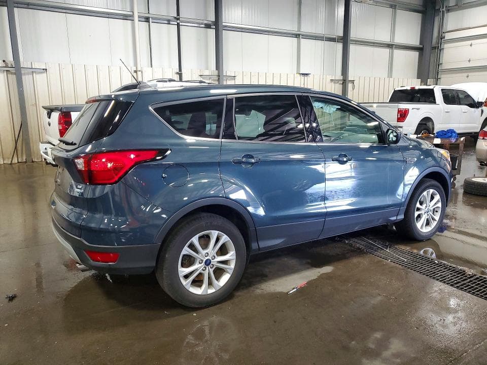 2019 FORD ESCAPE SE SE 3