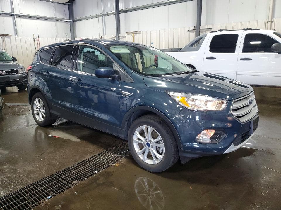 2019 FORD ESCAPE SE SE 4