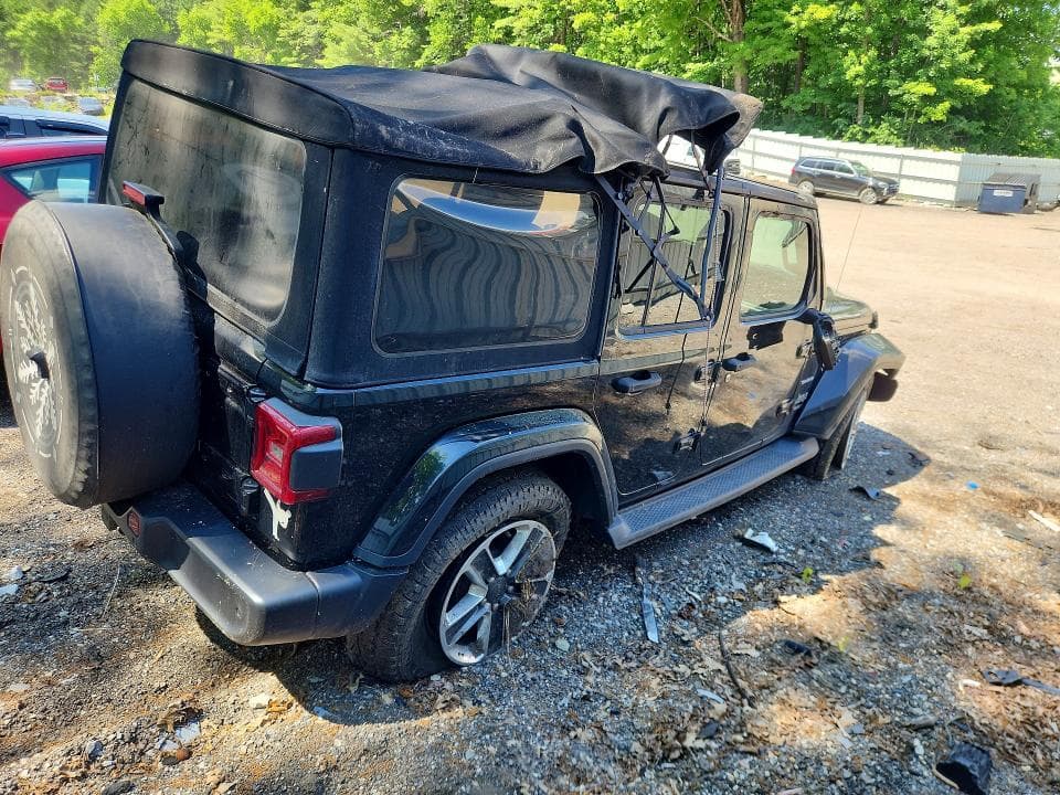 2018 JEEP WRANGLER UNLIMITED SAHARA SAHARA 3
