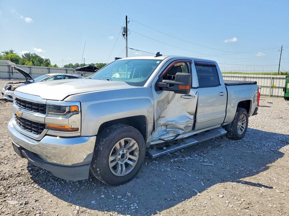2018 CHEVROLET SILVERADO C1500 LT - 1