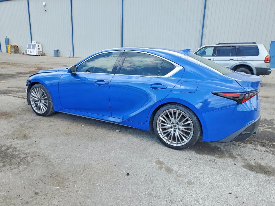 2022 LEXUS IS 300 2