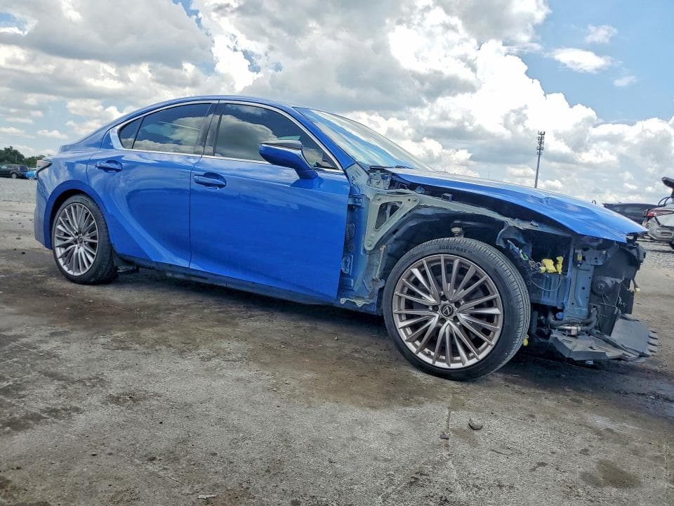 2022 LEXUS IS 300 4