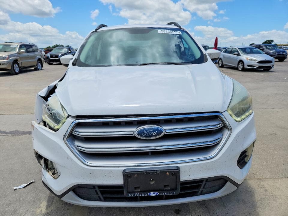 2017 FORD ESCAPE SE SE 5