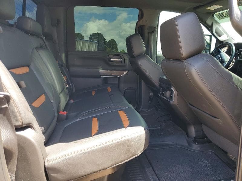 2022 GMC SIERRA K2500 AT4 K2500 AT4 10