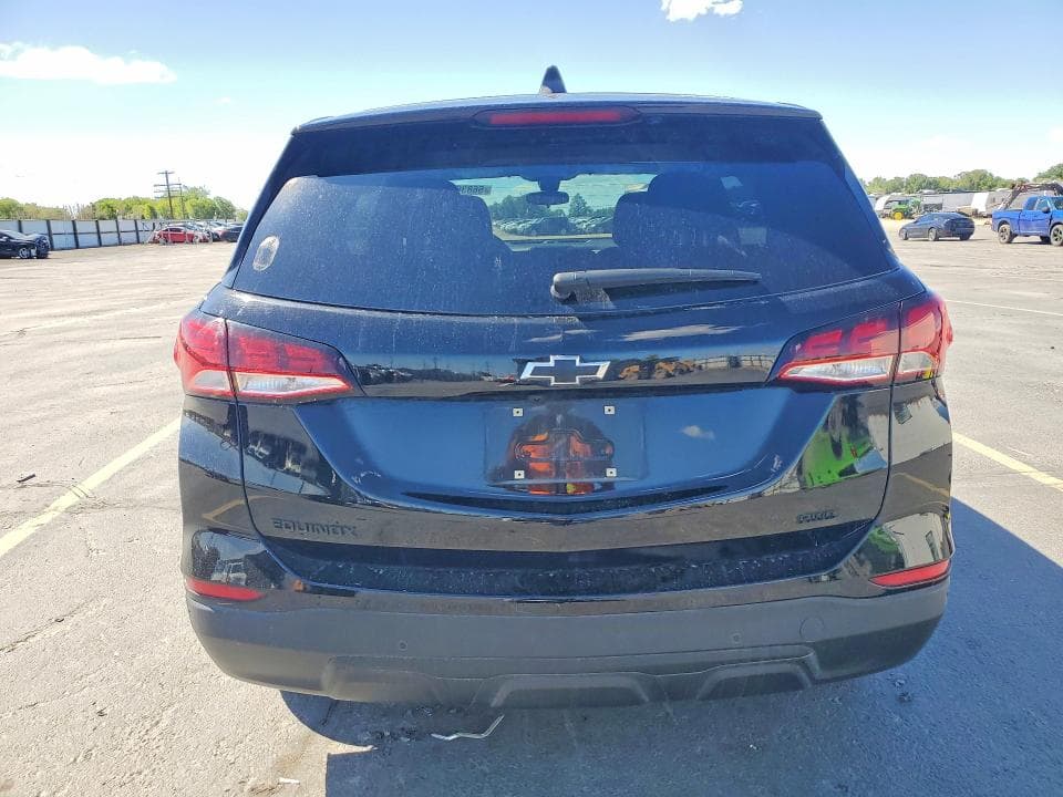2024 CHEVROLET EQUINOX LS 6