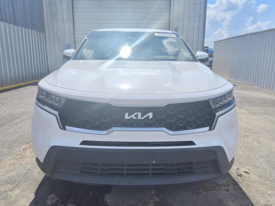 2023 KIA SORENTO LX 5