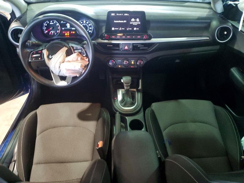 2023 KIA FORTE LXS LXS 8