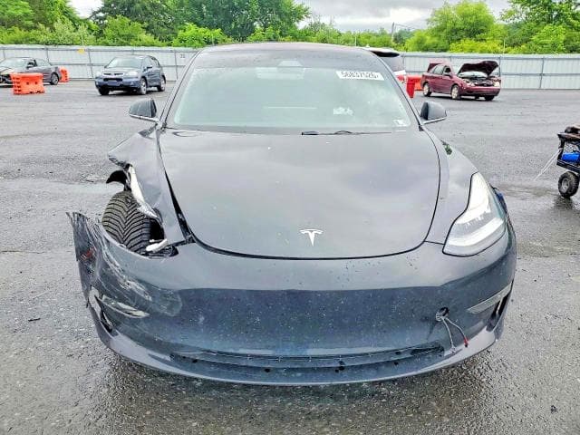 2018 TESLA MODEL 3 5