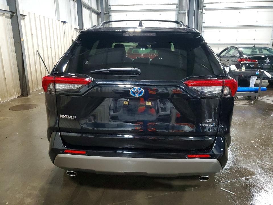 2023 TOYOTA RAV4 SE SE 6
