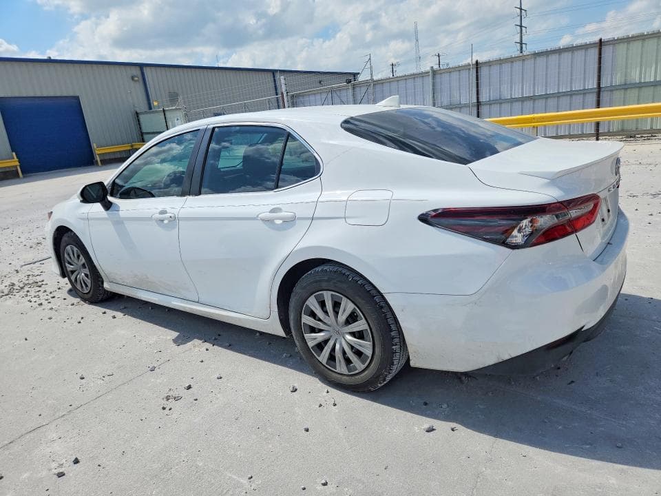 2022 TOYOTA CAMRY LE LE 2