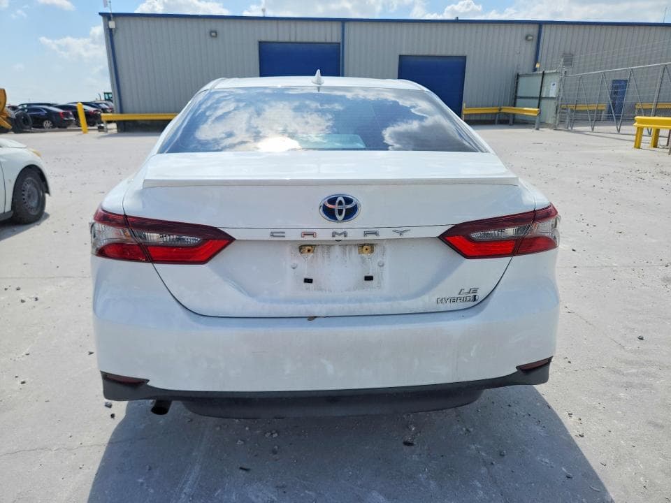 2022 TOYOTA CAMRY LE LE 6