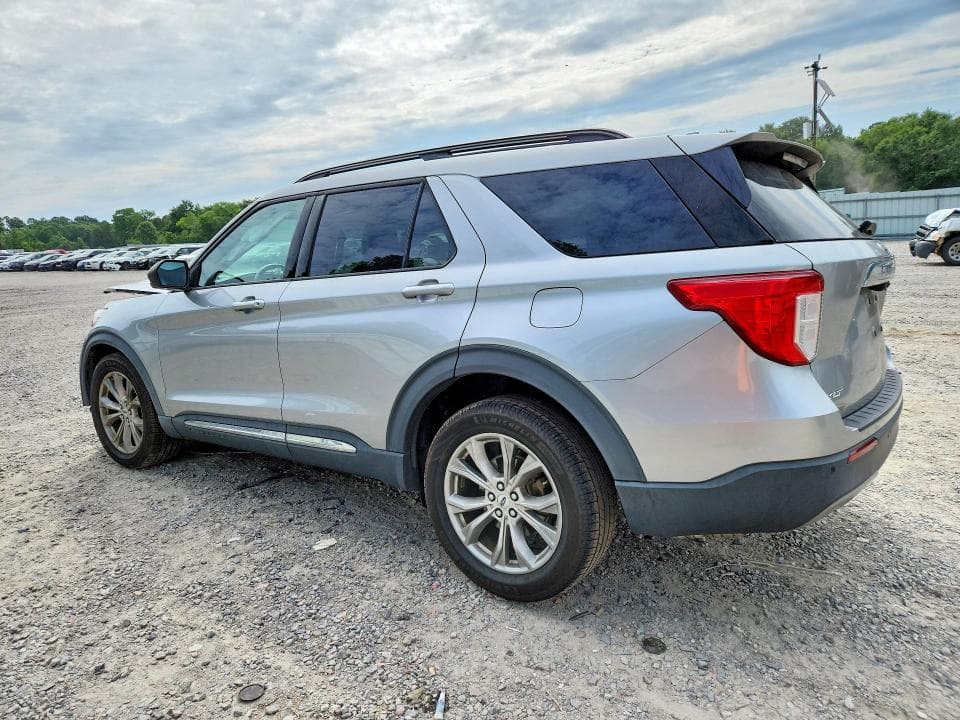 2020 FORD EXPLORER XLT 2