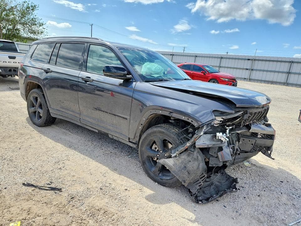 2023 JEEP GRAND CHEROKEE L LIMITED 4