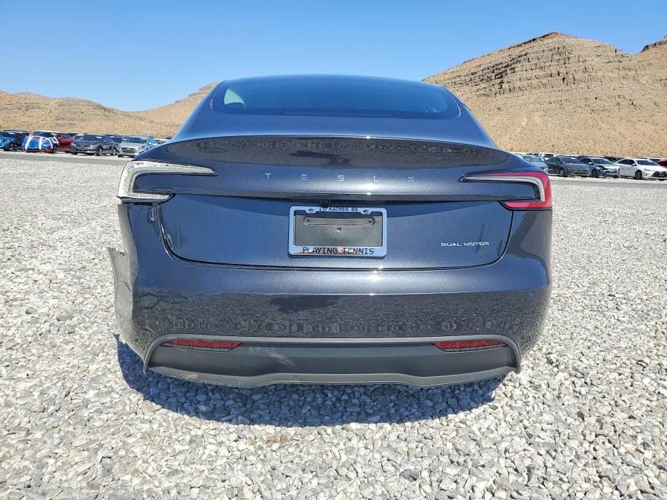 2025 TESLA MODEL 3 6