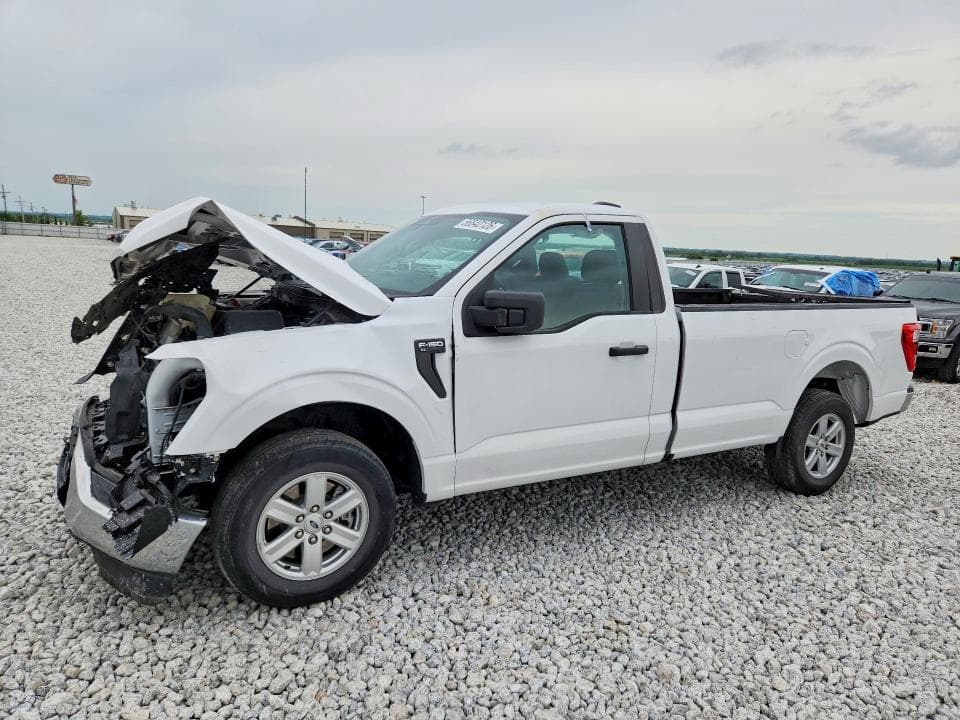 2023 FORD F150 1