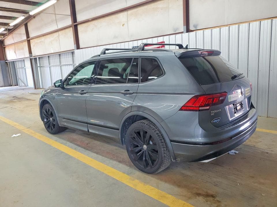 2020 VOLKSWAGEN TIGUAN SE 2
