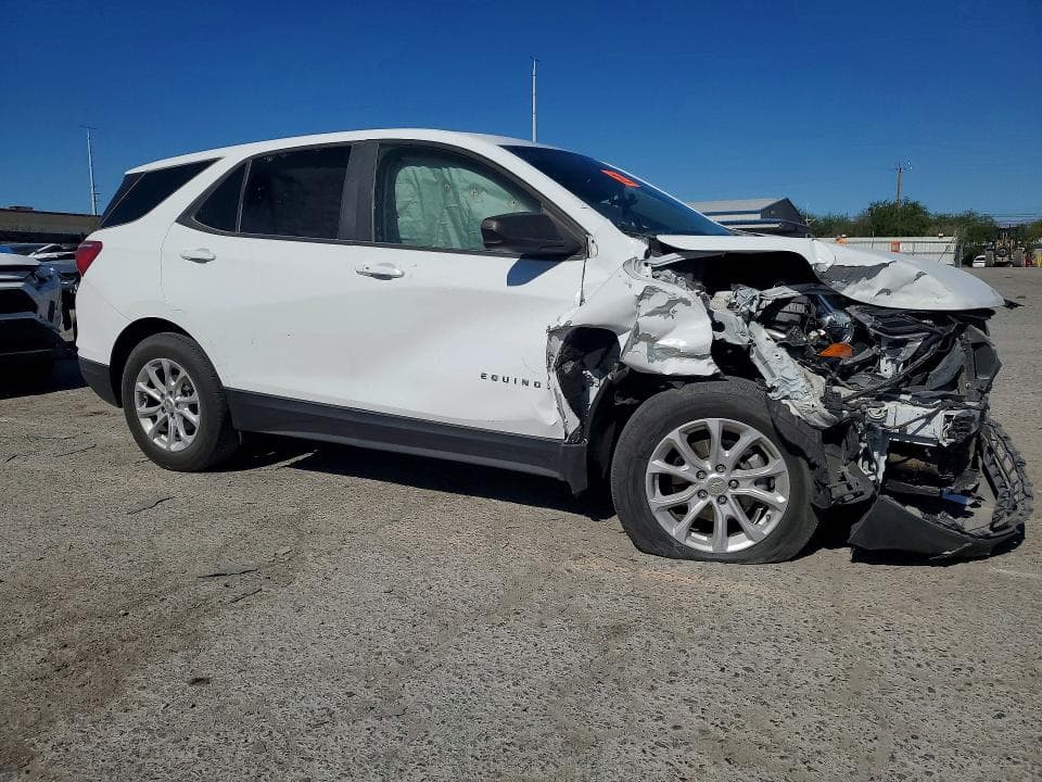 2020 CHEVROLET EQUINOX LS 4