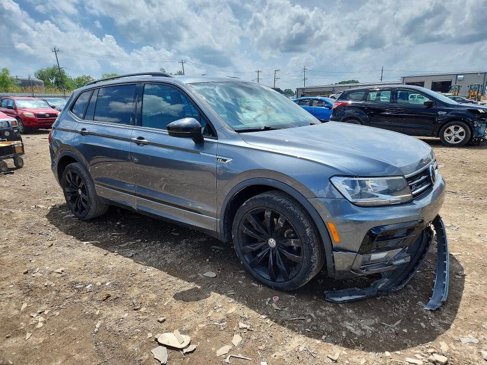 2021 VOLKSWAGEN TIGUAN SE SE 4