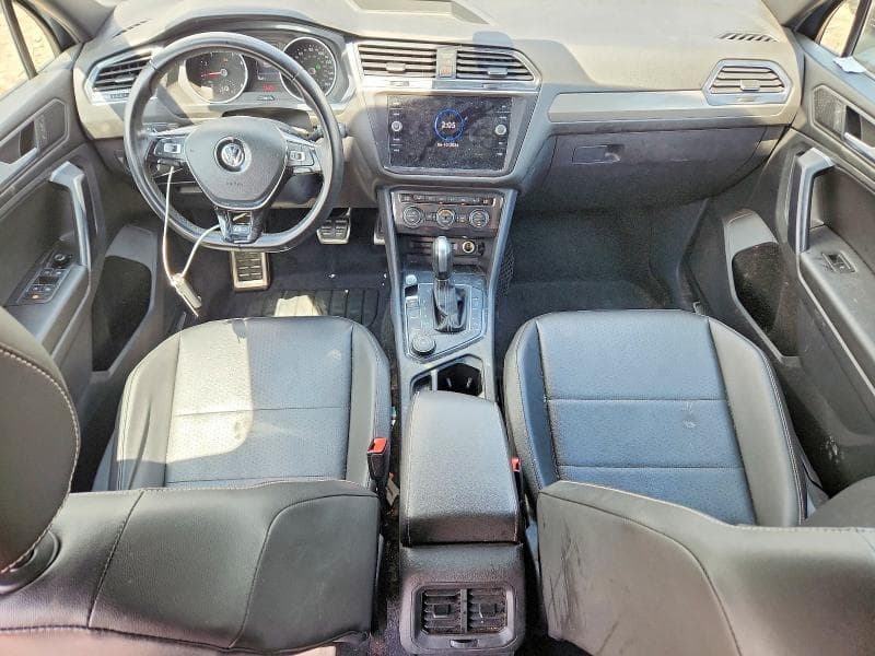 2021 VOLKSWAGEN TIGUAN SE SE 8