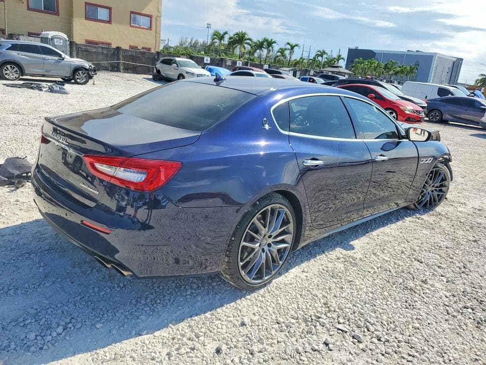 2017 MASERATI QUATTROPORTE S S 3
