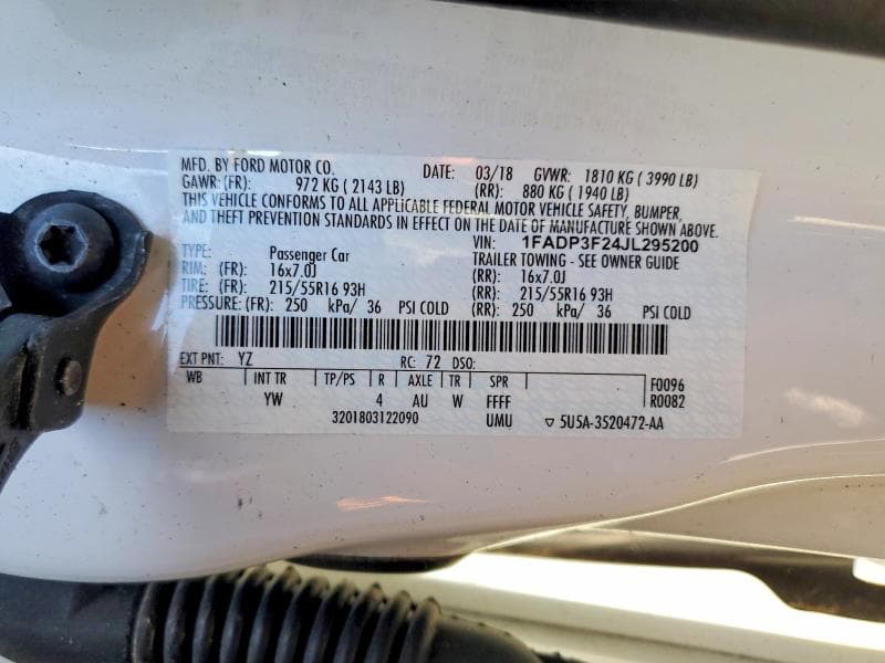 2018 FORD FOCUS SE SE 12