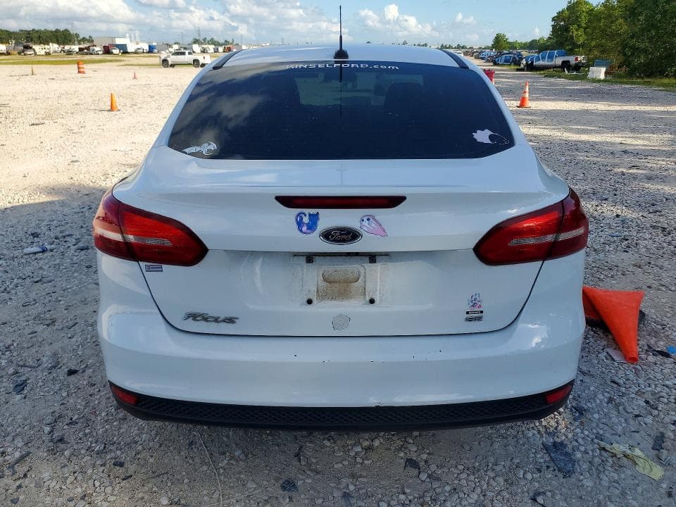 2018 FORD FOCUS SE SE 6