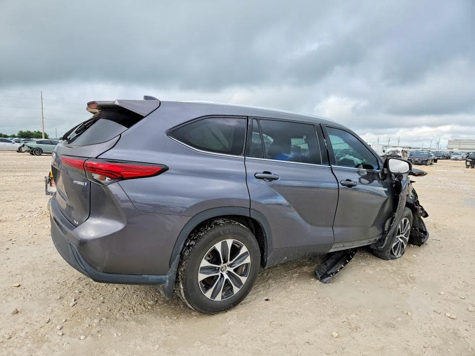 2021 TOYOTA HIGHLANDER HYBRID XLE HYBRID XLE 3