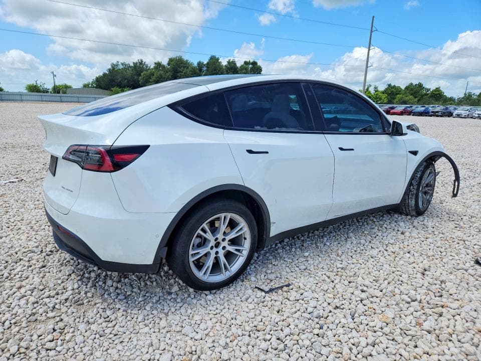 2021 TESLA MODEL Y 3