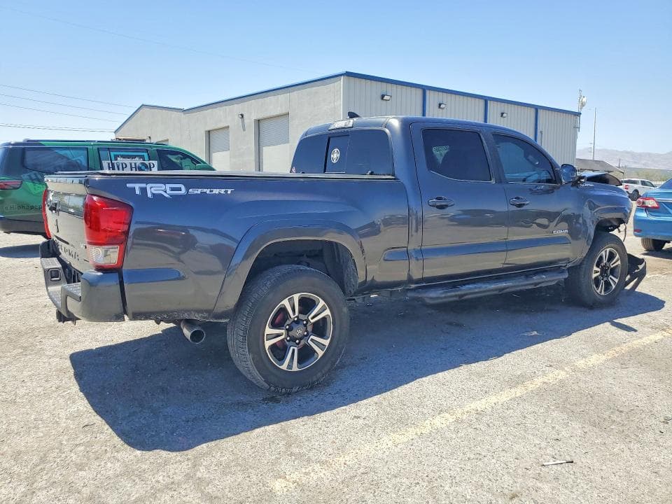 2017 TOYOTA TACOMA TRD SPORT 3