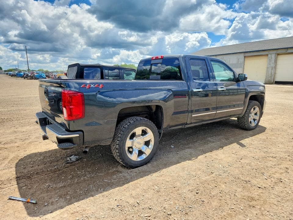 2018 CHEVROLET SILVERADO K1500 LTZ K1500 LTZ 3