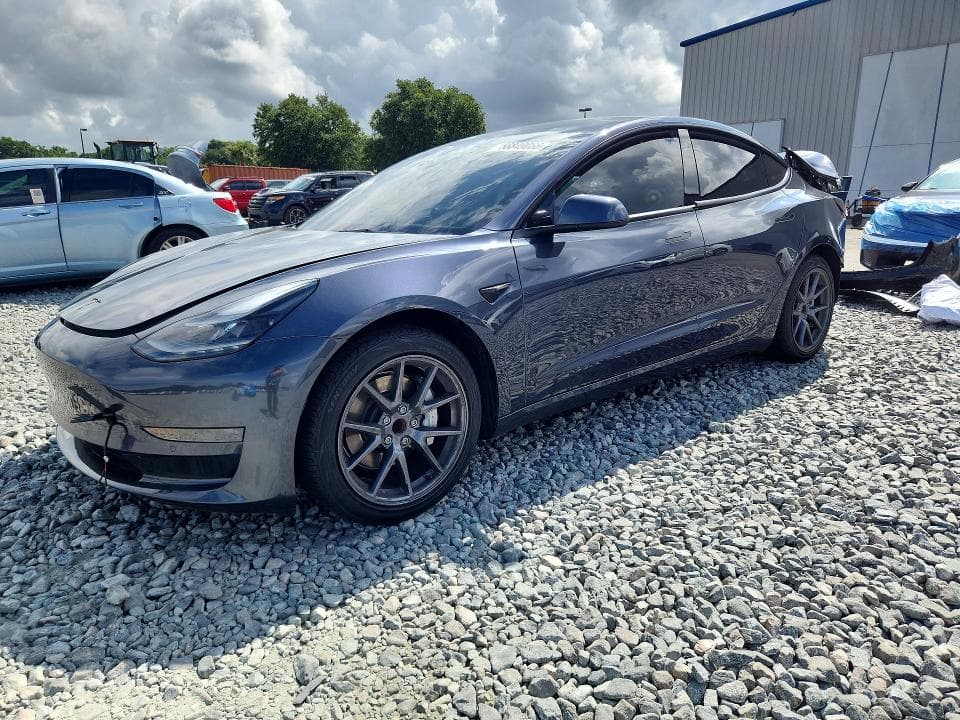 2022 TESLA MODEL 3 - 1