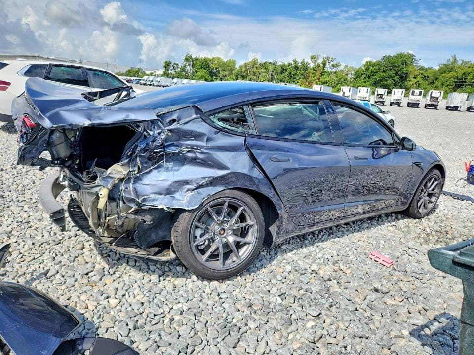 2022 TESLA MODEL 3 3