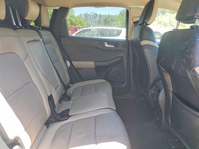 2020 FORD ESCAPE TITANIUM 11