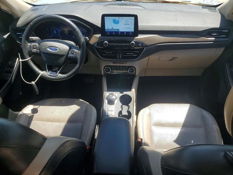2020 FORD ESCAPE TITANIUM 8