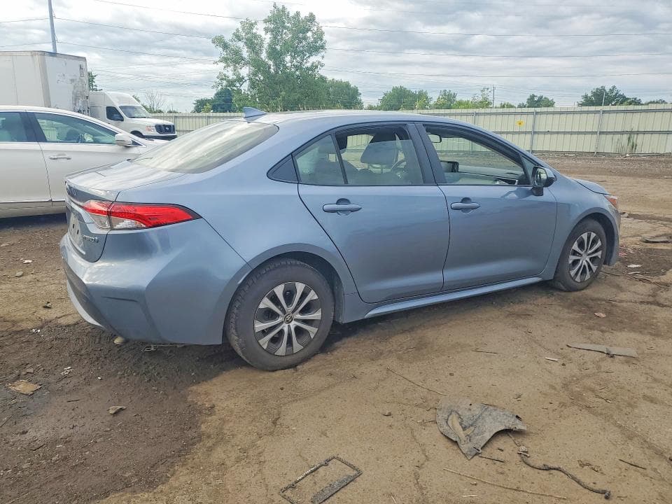 2022 TOYOTA COROLLA LE 3