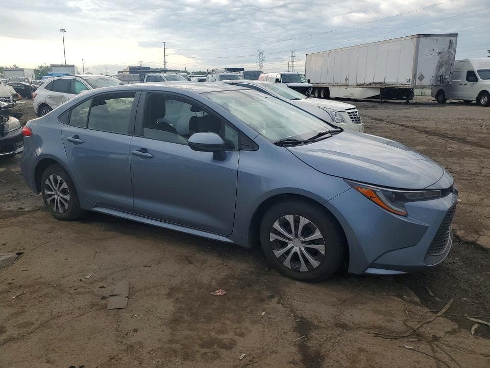 2022 TOYOTA COROLLA LE 4