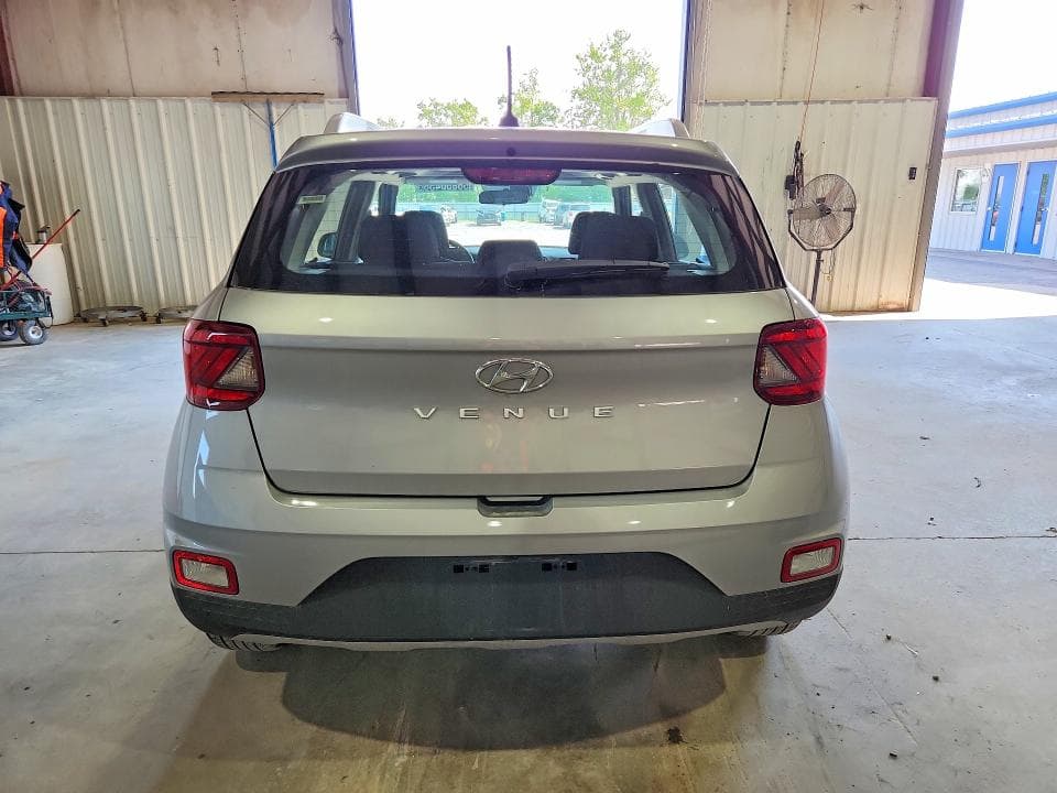2026 HYUNDAI VENUE SEL 6