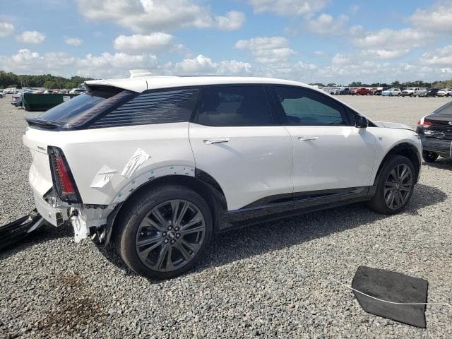 2025 CADILLAC OPTIQ SPORT 3