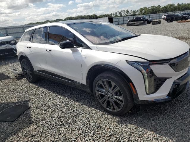2025 CADILLAC OPTIQ SPORT 4