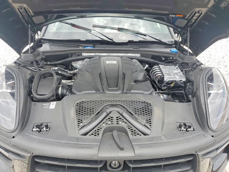 2025 PORSCHE MACAN S 12