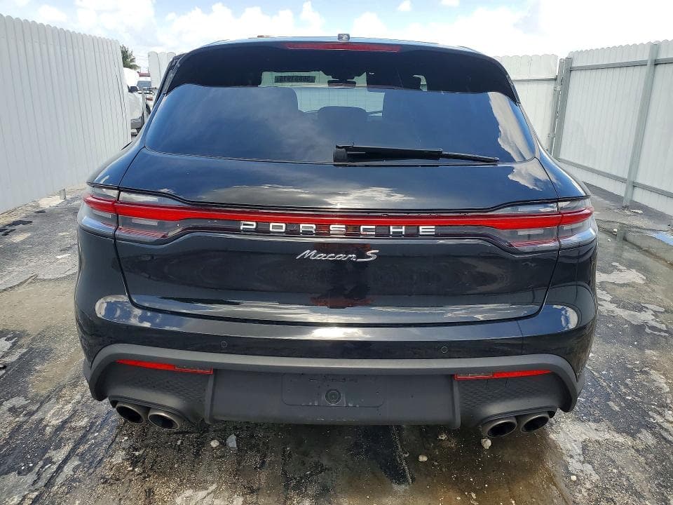 2025 PORSCHE MACAN S 6