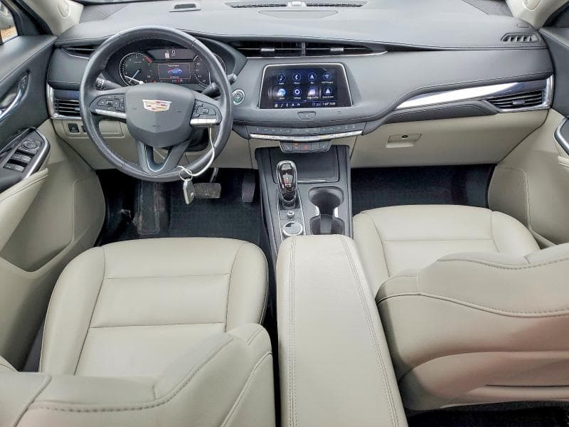 2020 CADILLAC XT4 LUXURY 8