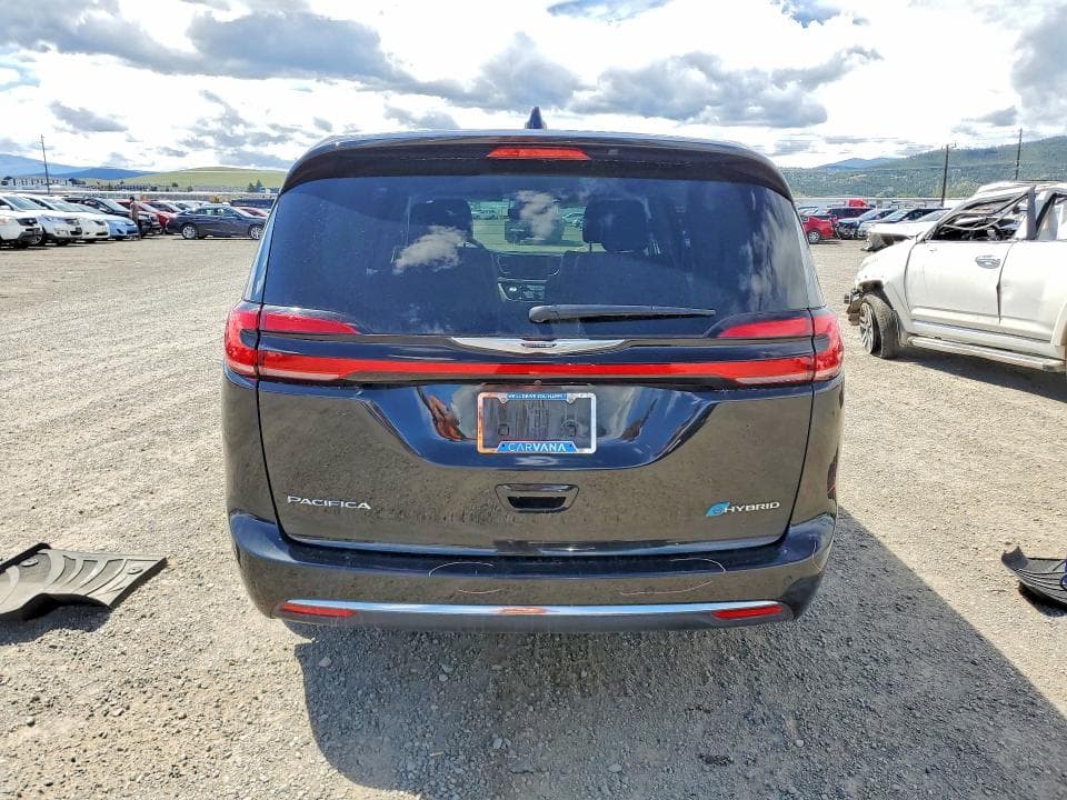 2022 CHRYSLER PACIFICA HYBRID TOURING L 6