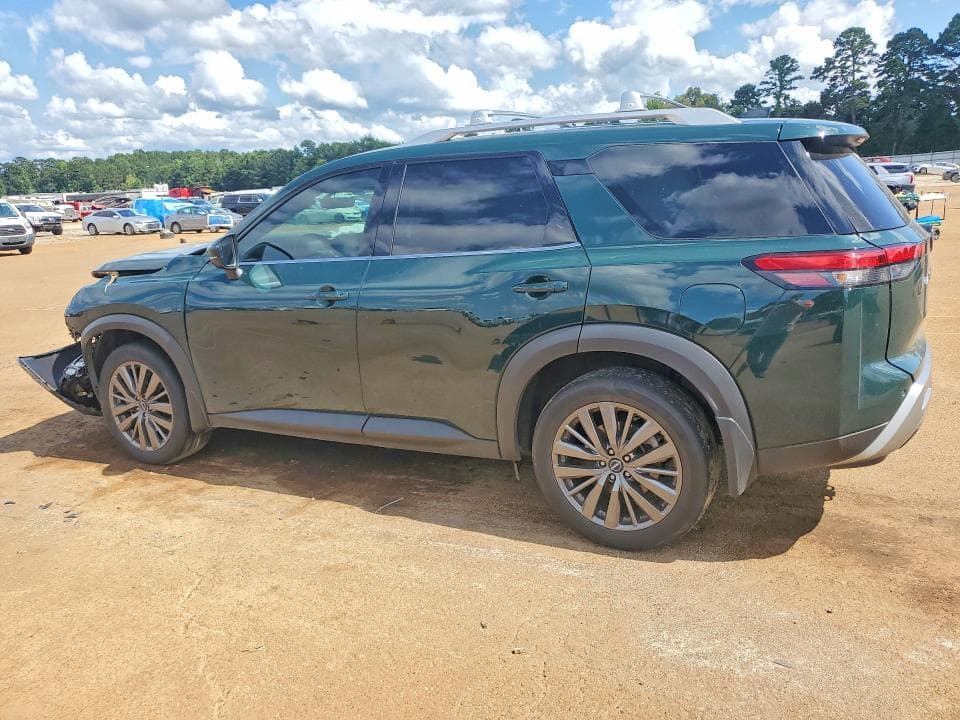 2024 NISSAN PATHFINDER SL SL 2