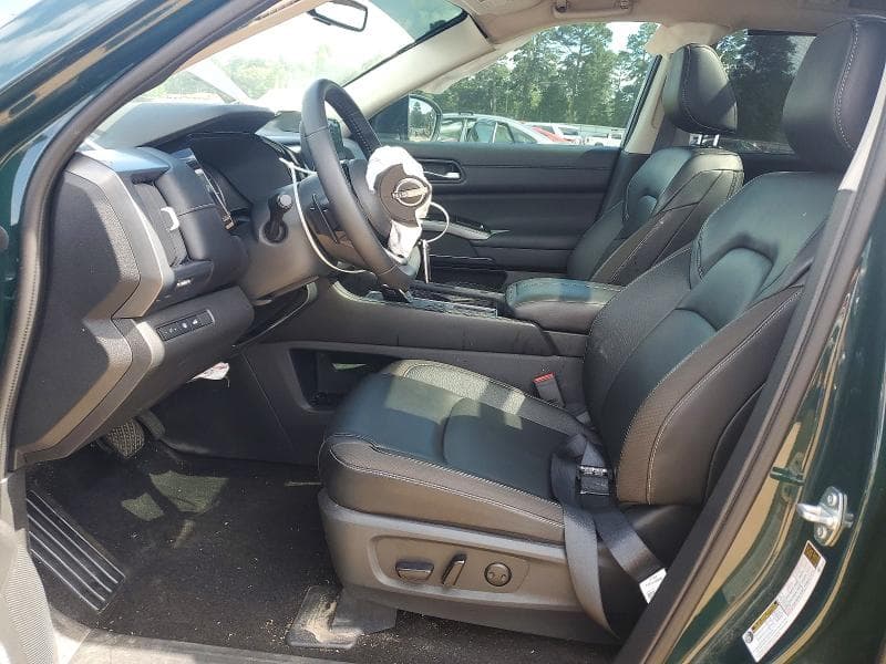 2024 NISSAN PATHFINDER SL SL 7